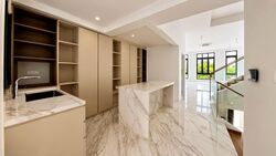 Cambridge Road (D8), Terrace #573172081